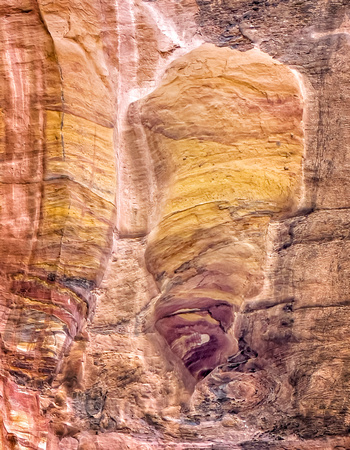 Rock Face Petra IMG_3391